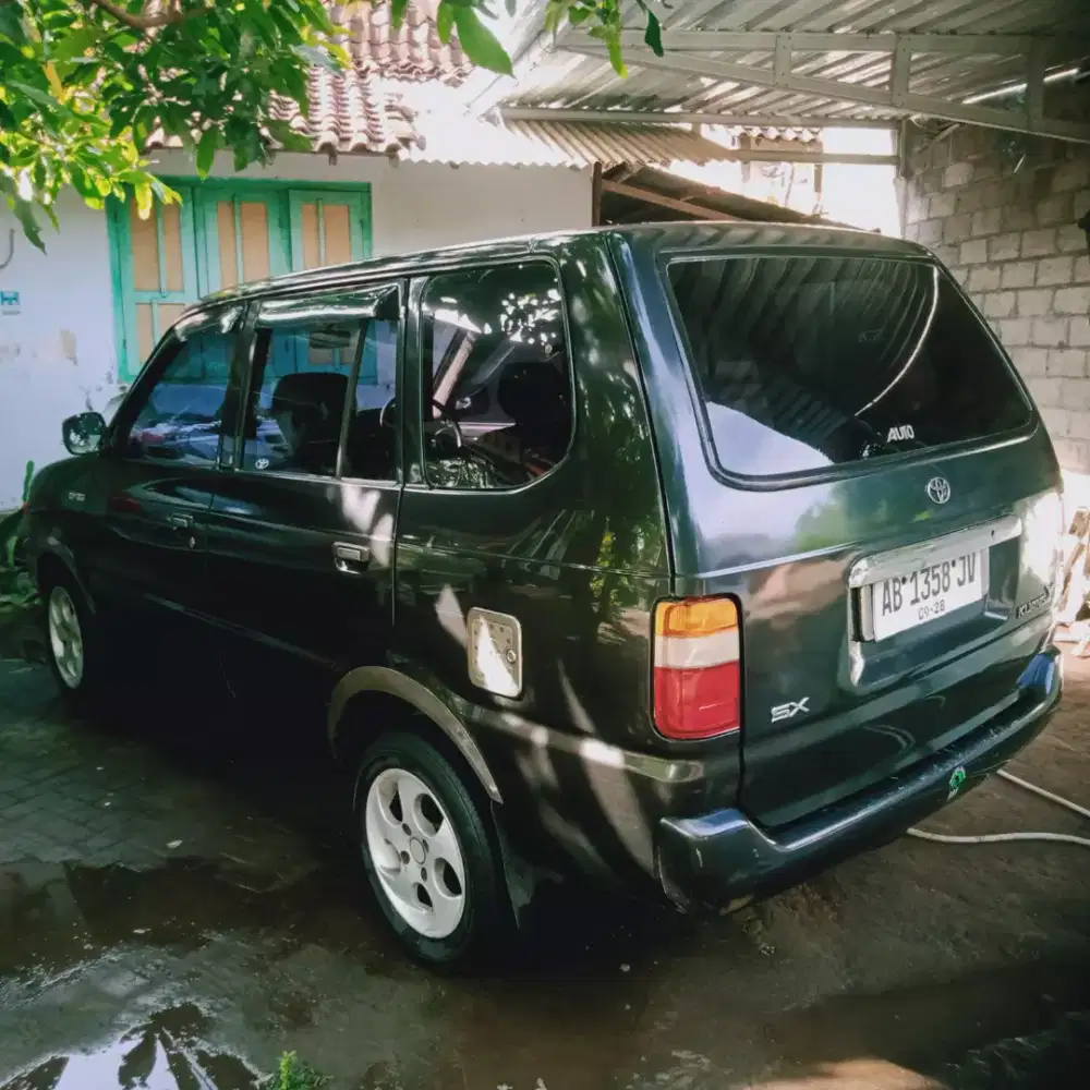 Toyota kijang kapsul 97