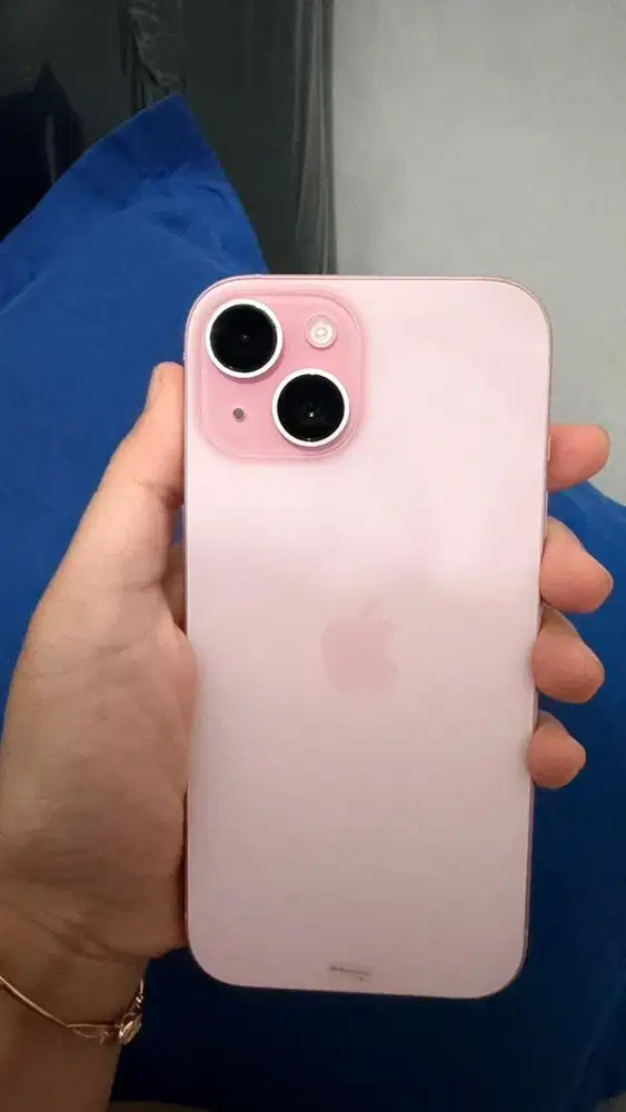 DIJUAL IPHONE 15 128 EX IBOX