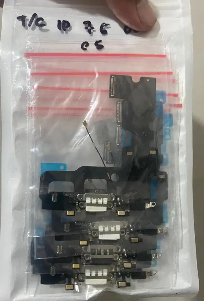 Flexible charge iphone 7G