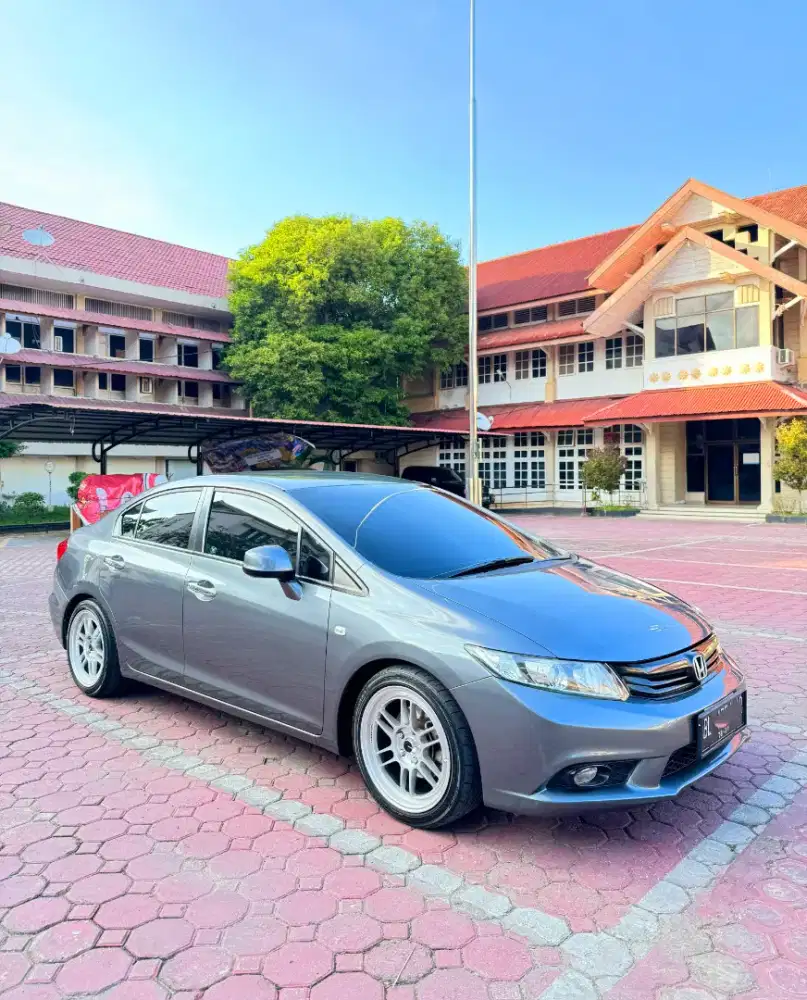 Honda Civic FB 1.8 metik thn 2012