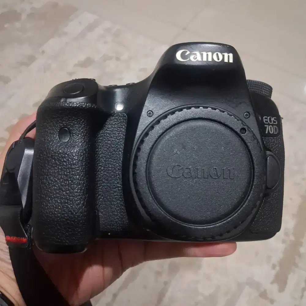 Canon EOS 70D Body Only – Kondisi Baik, Siap Pakai