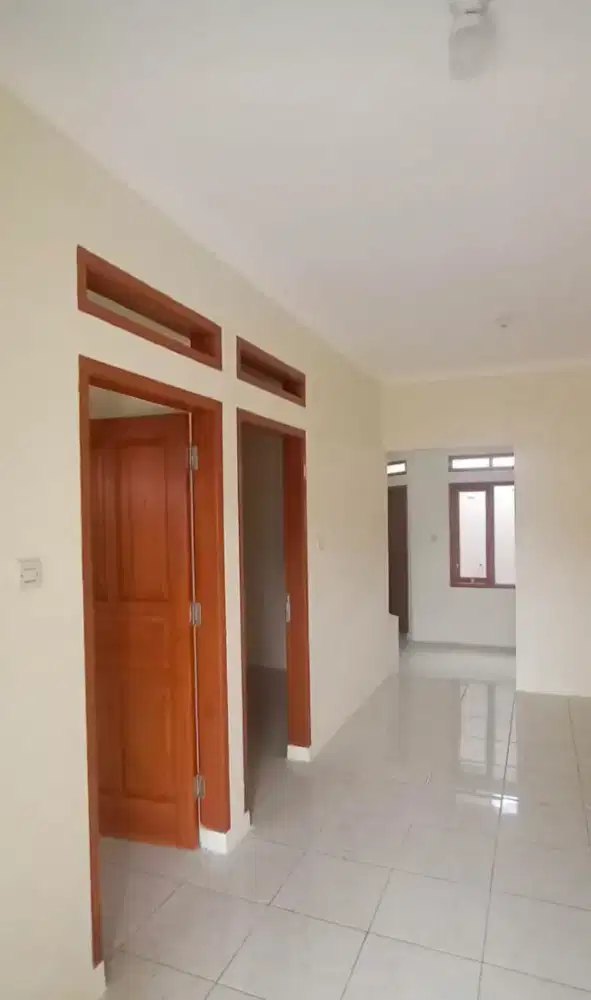 Jual rumah siap huni di komplek TCI