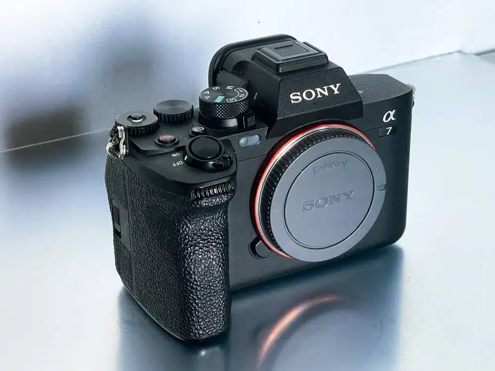 Sony A7 IV (camera body)