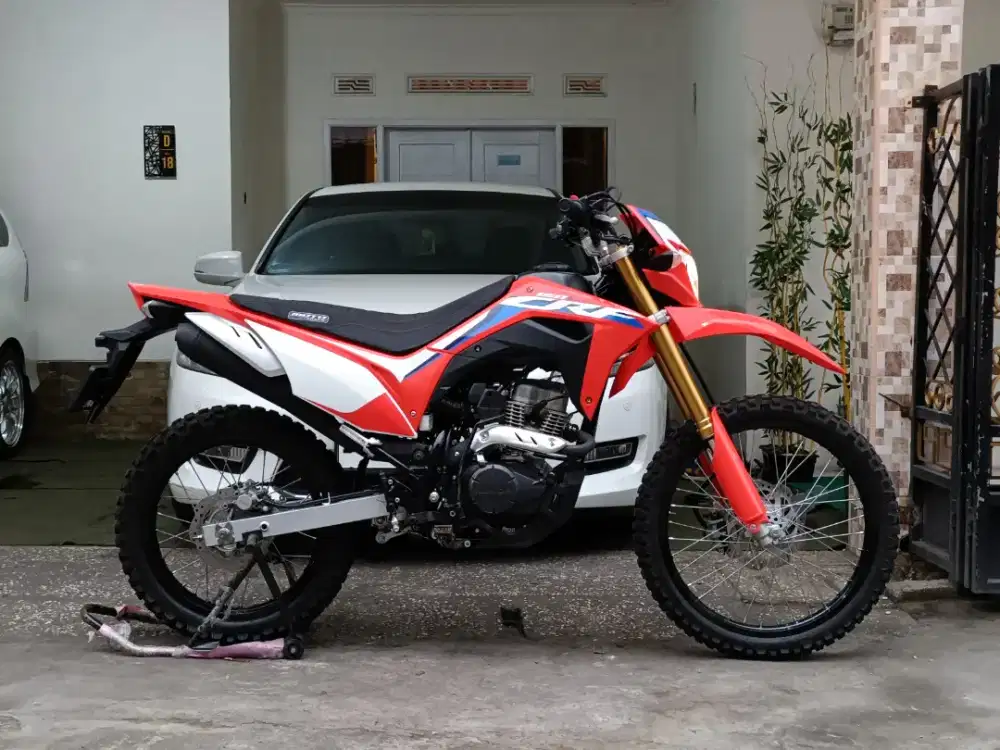 Crf tahun 2024 real km 750 perak/tt boleh gan cash lebih bagus