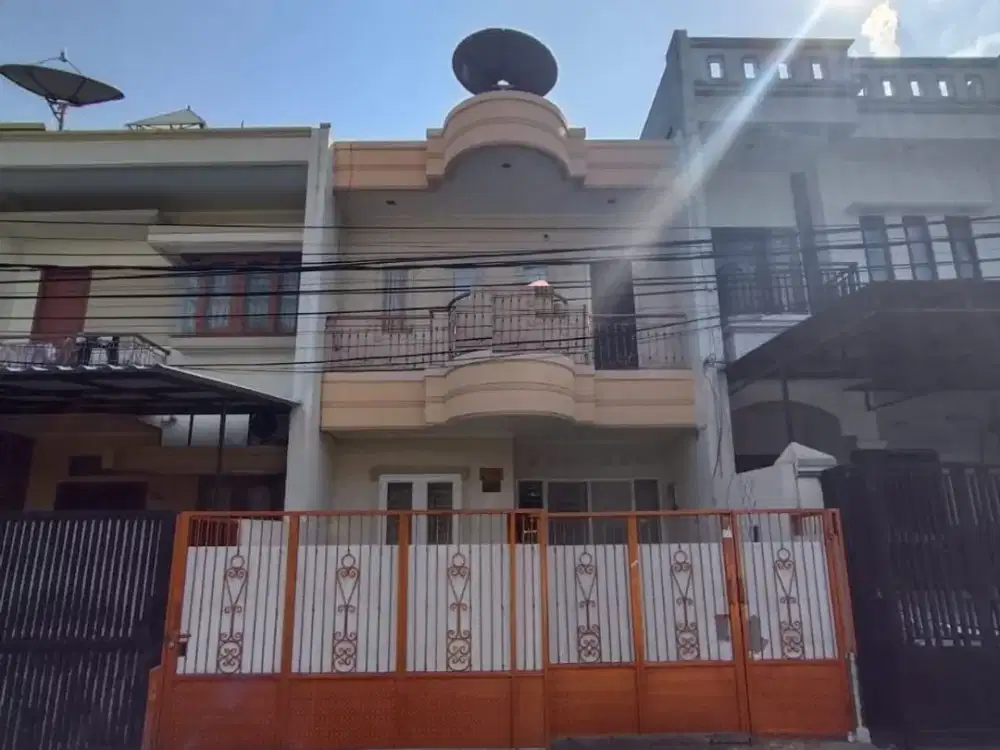DIJUAL RUMAH SUNTER AGUNG BISMA TAMAN NYIUR GARDEN UKU 6X16 TIMUR 2 LANTAI HRG MENARIK