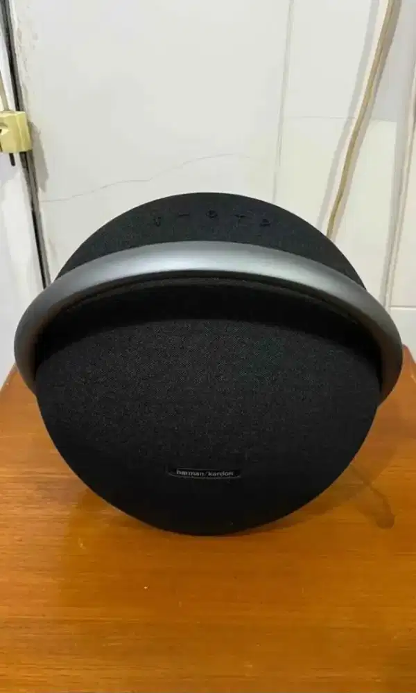 Harman Kardon Onyx Studio 7