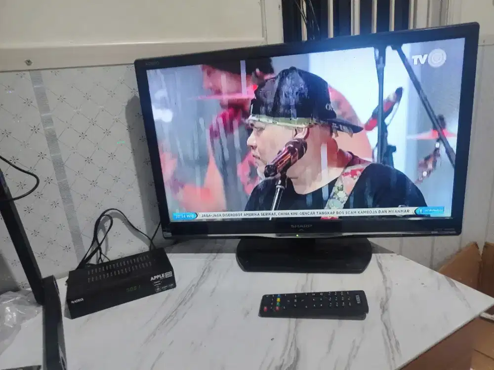 TV Sharp 24inch + STB Matrix