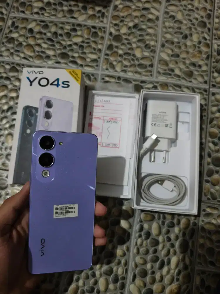 Vivo Y04S 4+4 64 gb