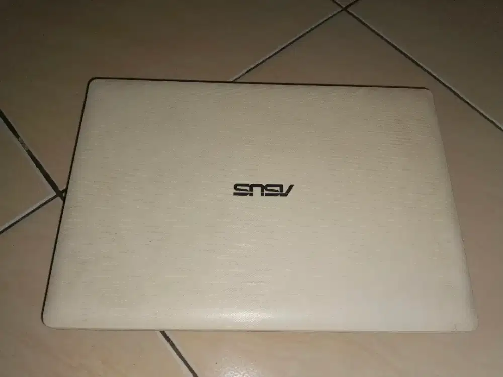 Laptop Asus Mati Total