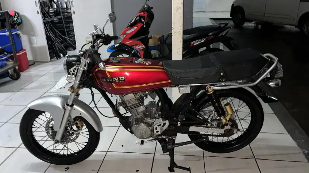 Honda GL Pro Neotech 1982 Plat B