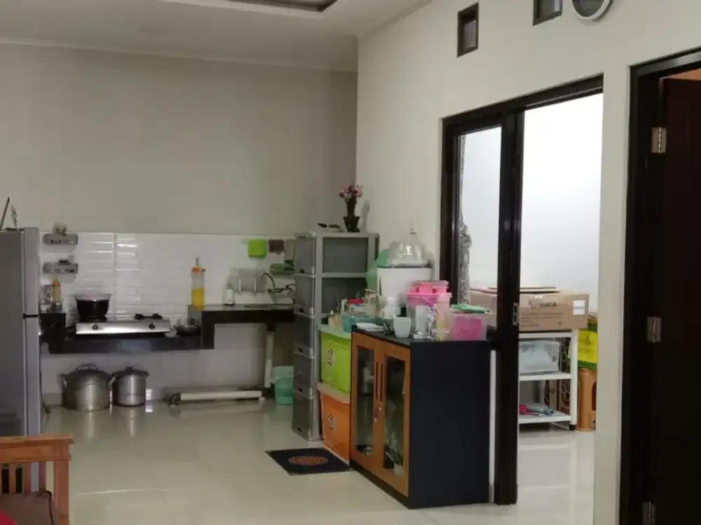 MURAH Rumah Nyaman di Taman Kopo Katapang