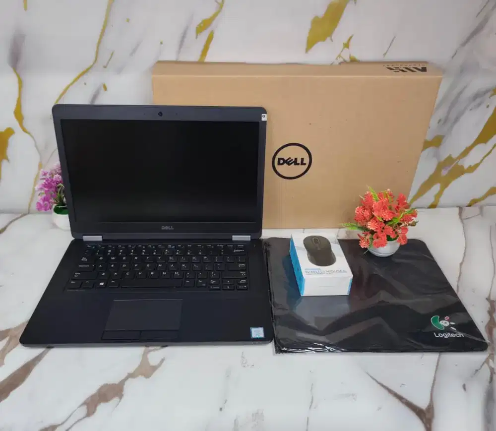 Dell Latitude 5470 Core i7 6820HQ Ram 16Gb SSD 356Gb
