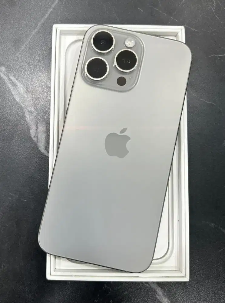 Iphone 15 Pro Max 256gb beacukai normal fullset