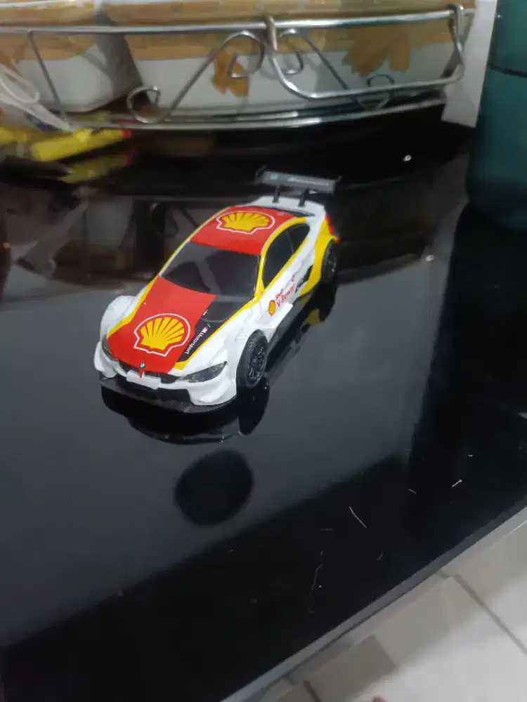 Diecast mobil BMW M4 series Shell