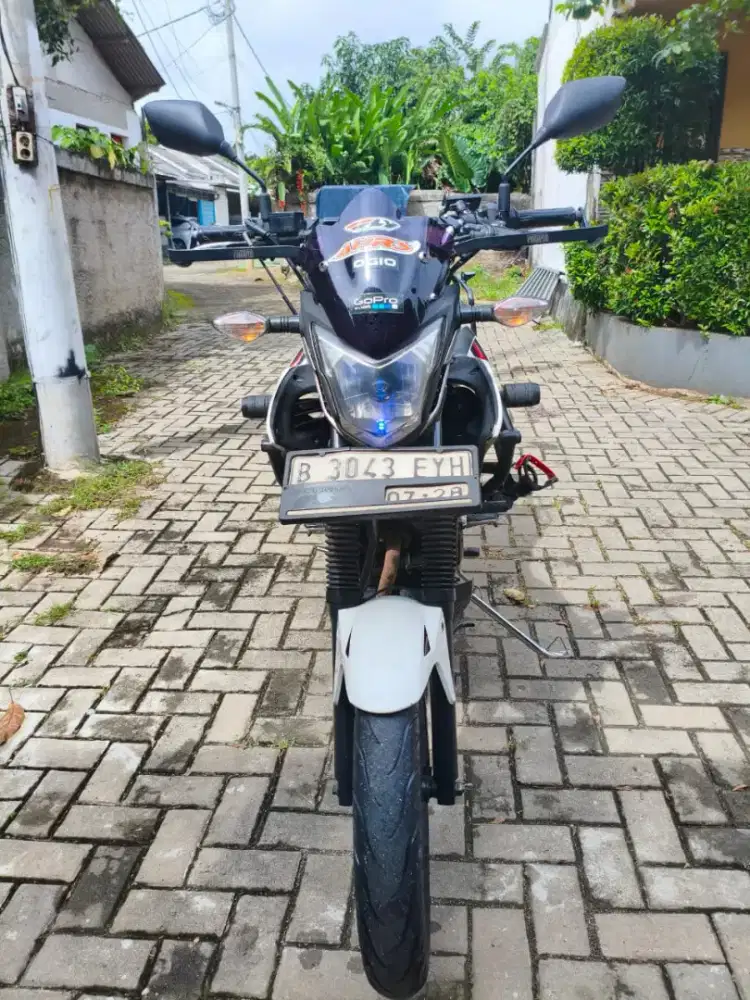 Dijual CB 150 R old Nego tipis