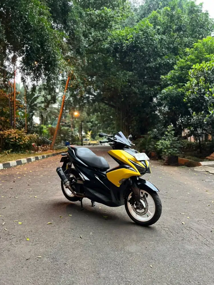 Yamaha Aerox 155 Type R Yellow 2018