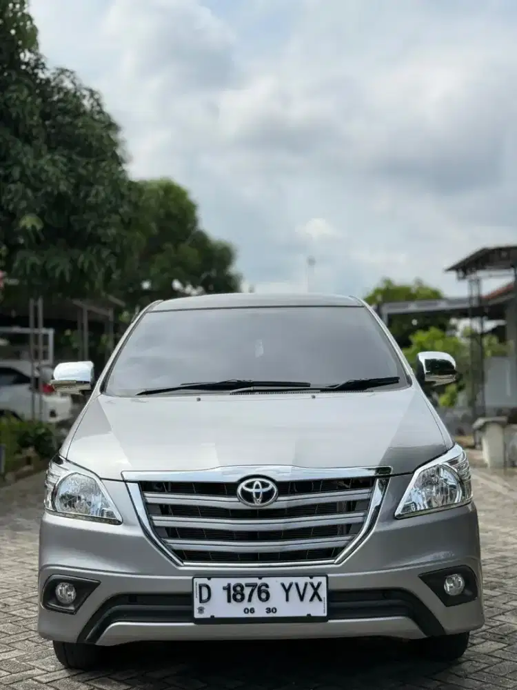KIJANG INNOVA G BENSIN 2015