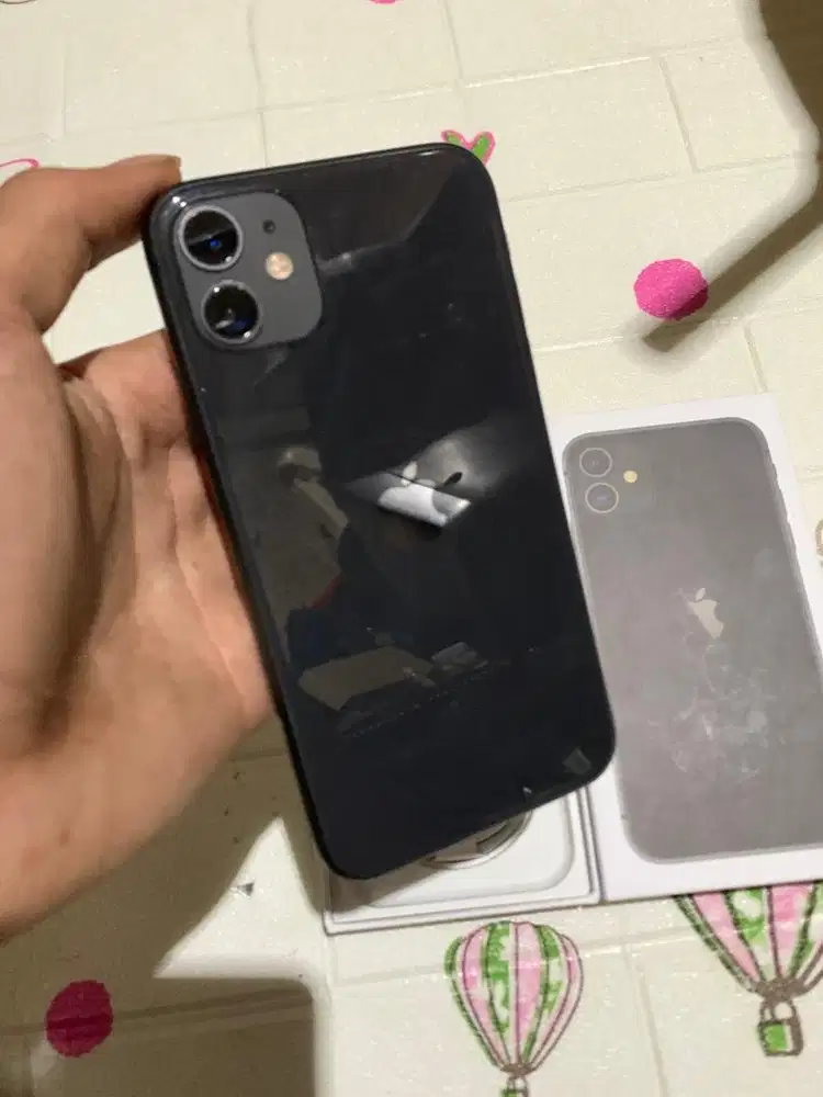 Iphone 11 128gb inter beacukai warna black