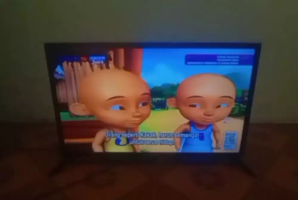 Tv Polytron 32 inc lengkap udah digital, no minus siap pakai