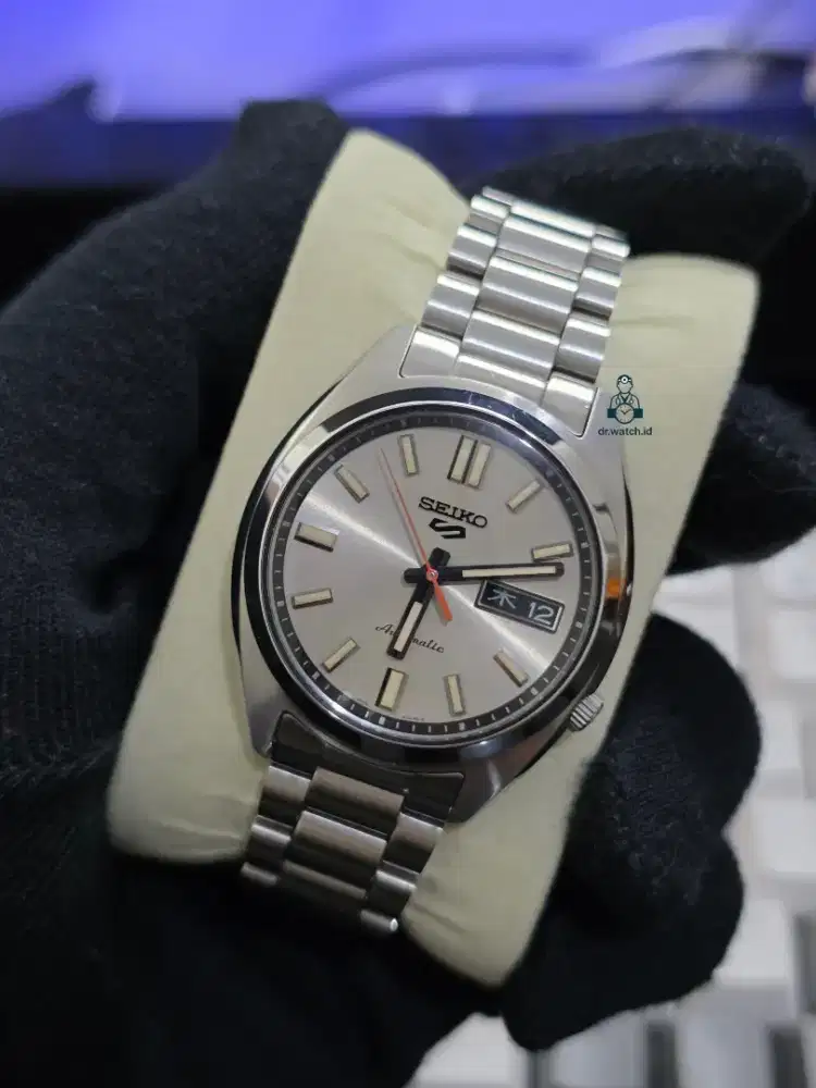 Seiko 5 SNXS REBORN! SRPK91K1Japan-English daydate
