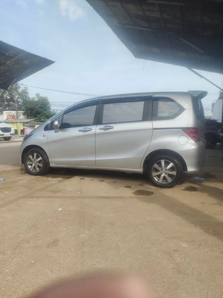 Honda Freed PSD 2010