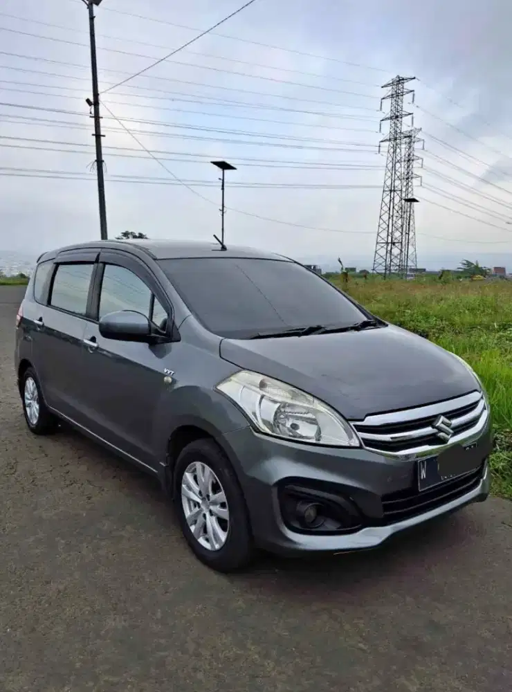 Suzuki Ertiga GL 2017. Transmisi manual siap pakai