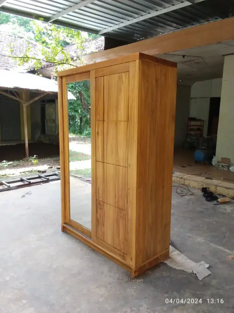 lemari jati pintu double slide