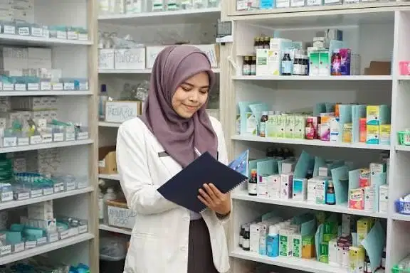 Di Butuhkan Karyawan TTK untuk di Apotek