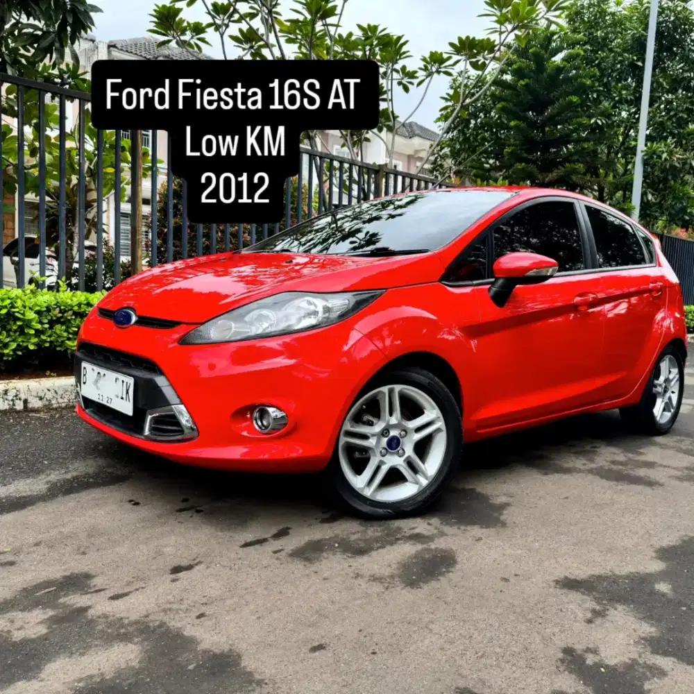 Ford Fiesta 1.6 S AT LOW KM- 2012