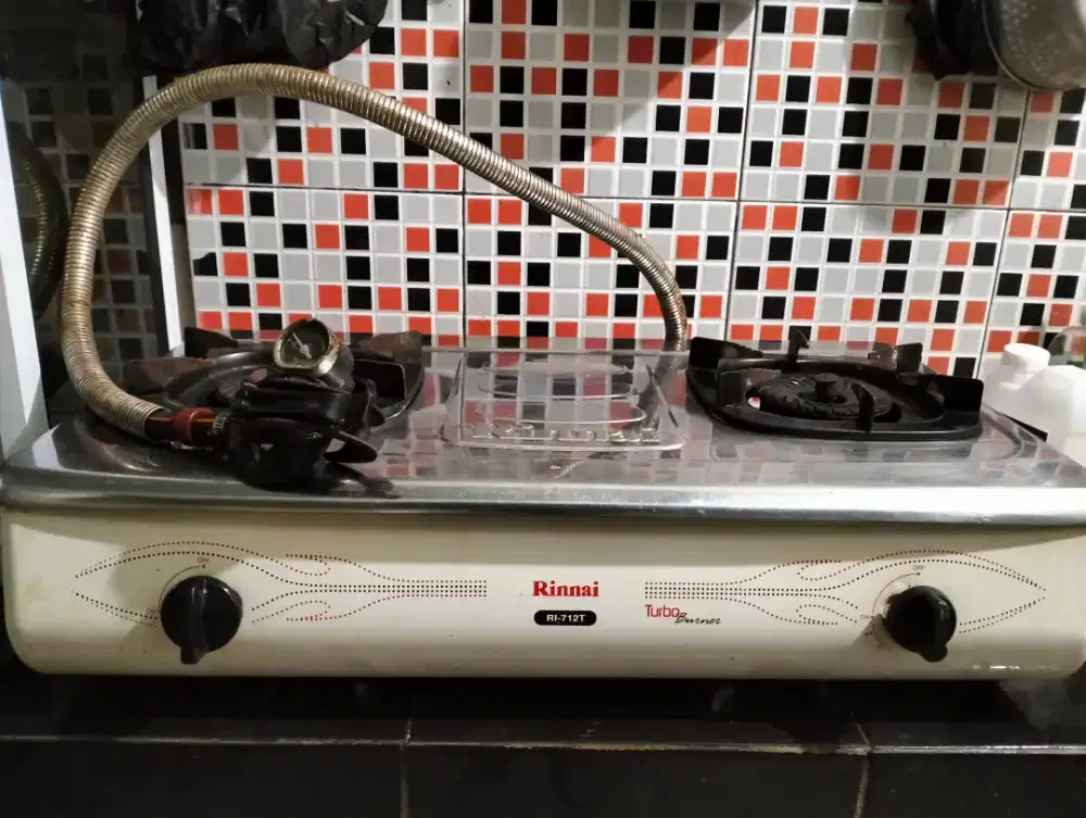 Jual Cepat Murah Kompor 2 tungku+Selang+Regulator+Tabung gas.