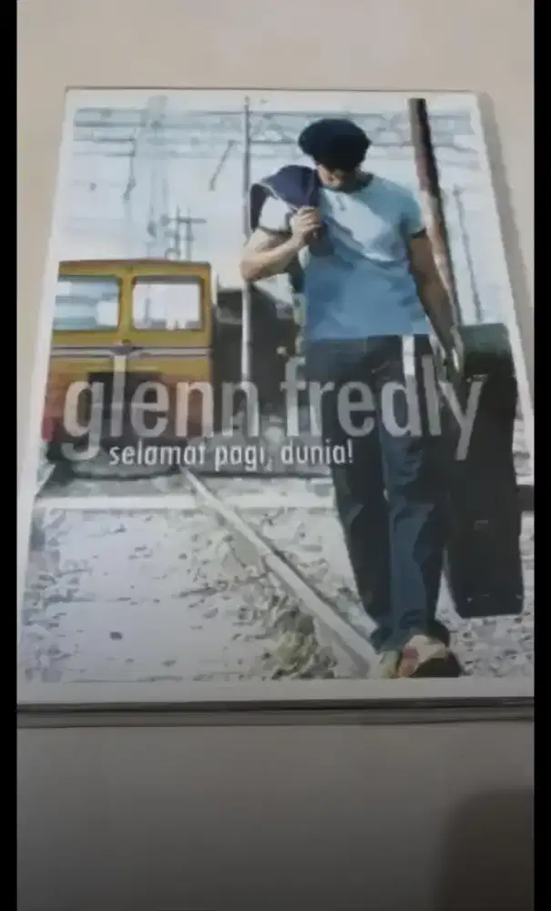 CD booklet Glen Fredly limited edition