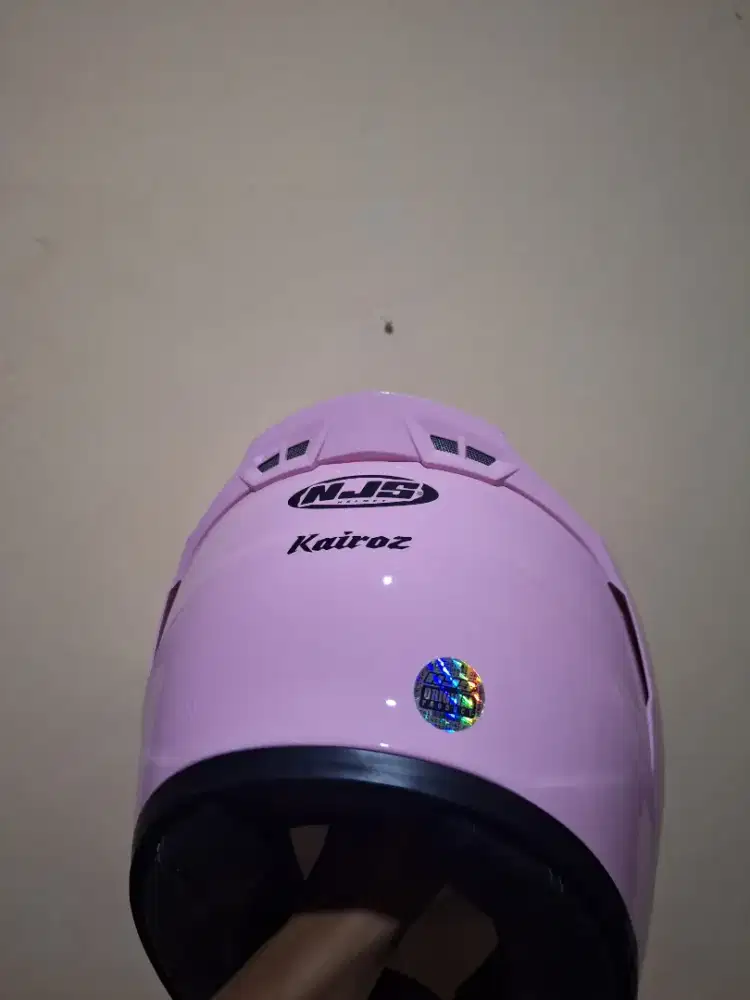 HELM NJS KAIROZ JARANG DIPAKAI