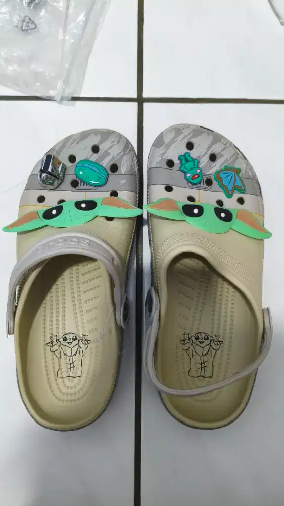 Sandal Crocs Grogu
