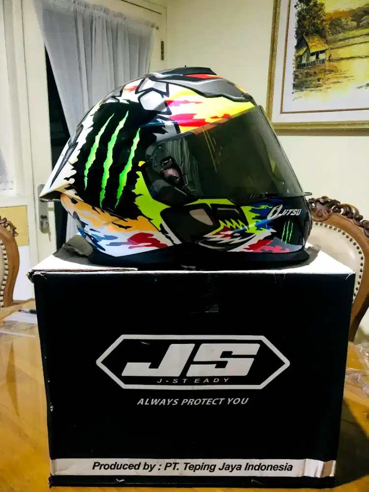 Helm Jitsu Air 1 - Ukuran L