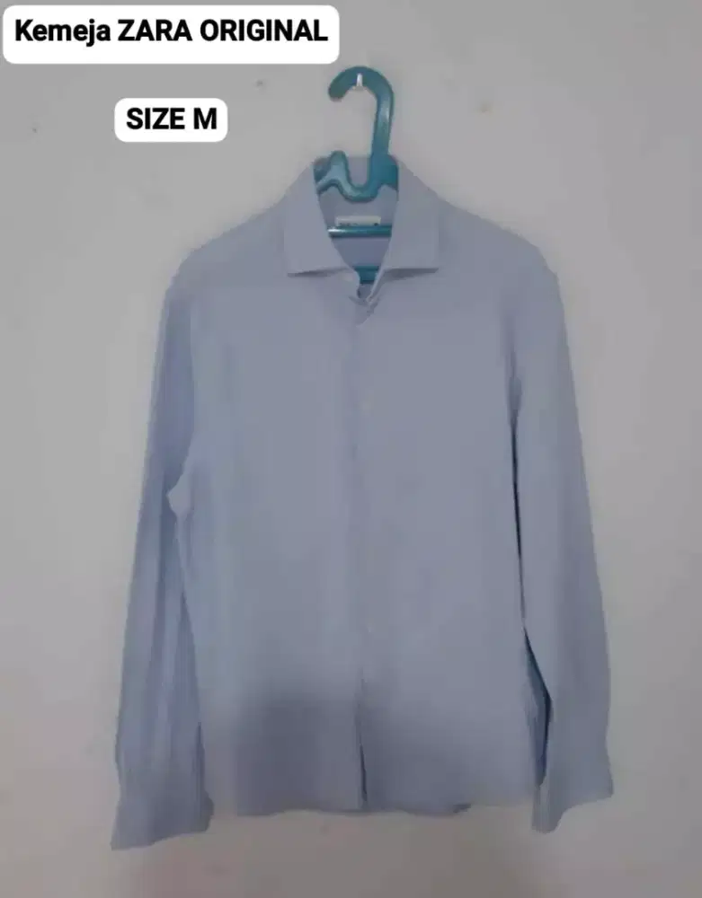 Kemeja ZARA MEN ORIGINAL Biru Muda Size M Made in Turkey Like New