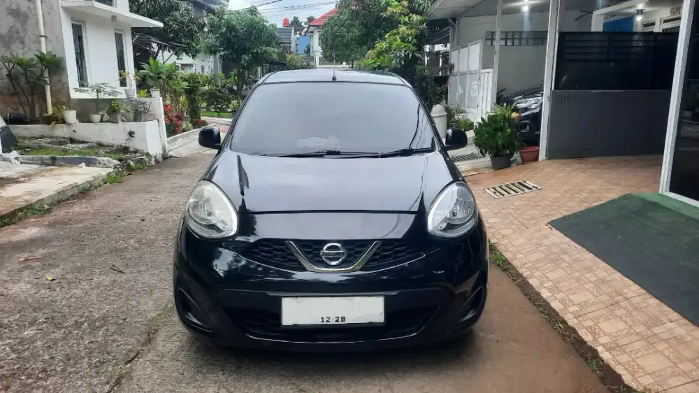Nissan March 1.2 AT 2018 – Baru Servis, Siap Pakai