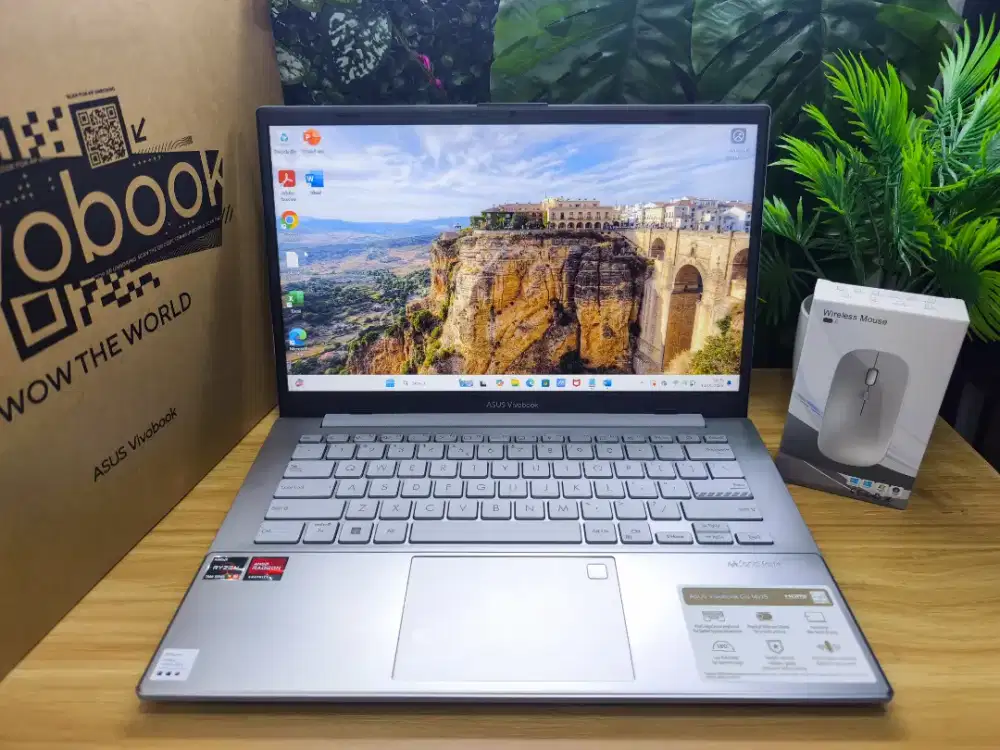 Asus Vivobook Go 14
Ryzen 5-7520U/16GB/512GB/14
Garansi On 05/2027