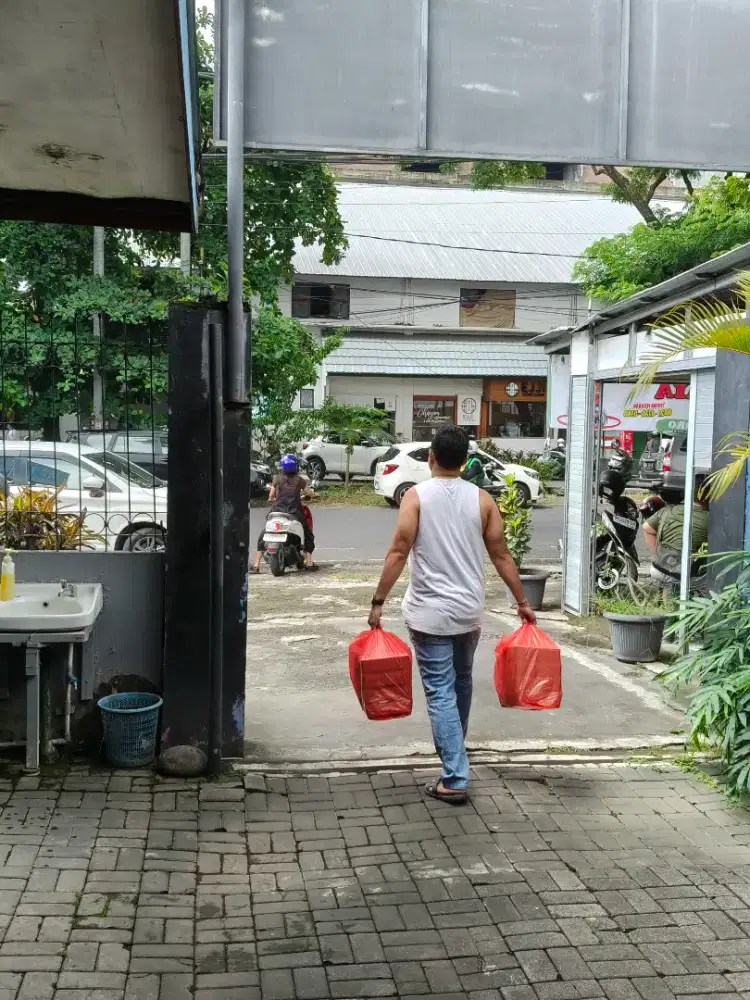 Dicari Karyawati Rumah Makan khas Lombok
