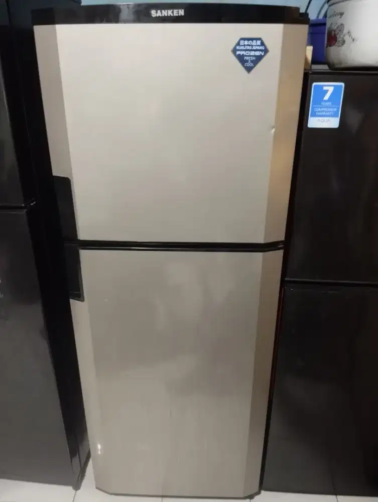 Kulkas Sanken 2 Pintu