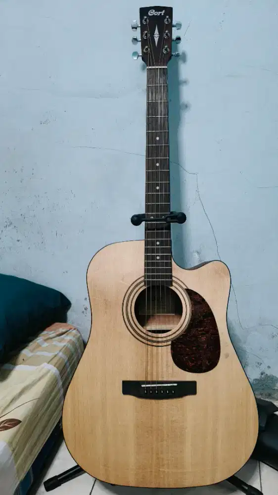 Gitar Akuistic Cort