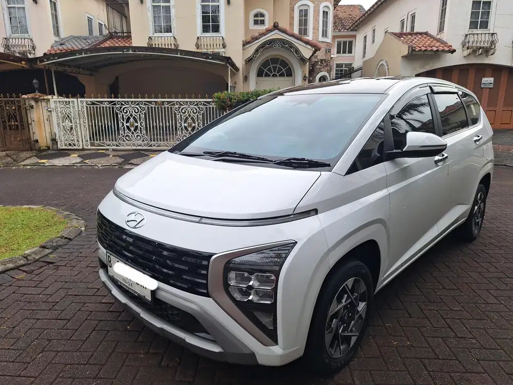 Stargazer Prime Two Tone Captain Seat 2022 Istimewa