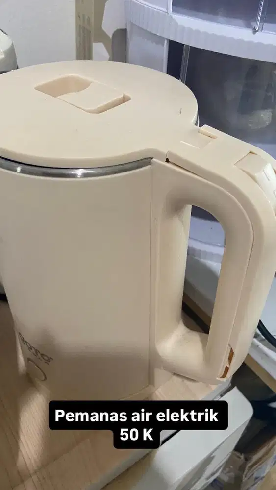 Pemanas air elektrik