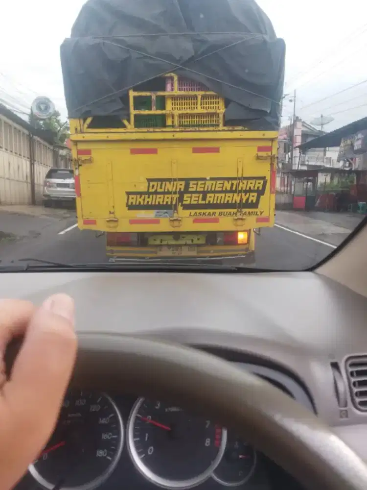 Cari kerjaan supir pribadi/ kirim2 barang