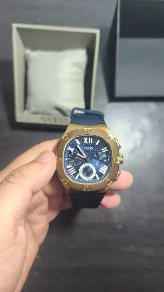 Jam Tangan Guess Original Blue + Rose Gold Case – Second Masih Keren