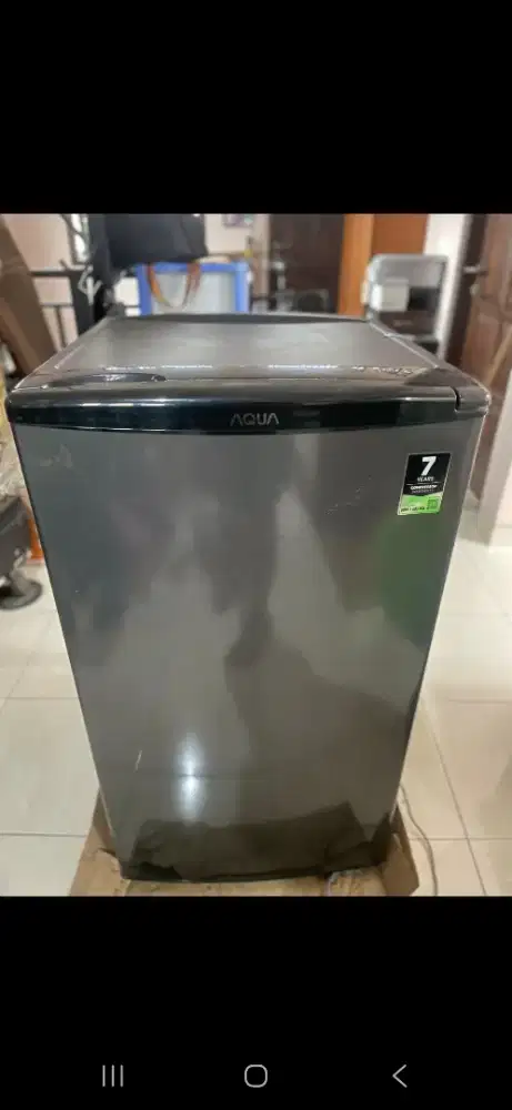 Freezer Aqua Japan ASQ-S4 second like new - digunakan bekas simpan ASI