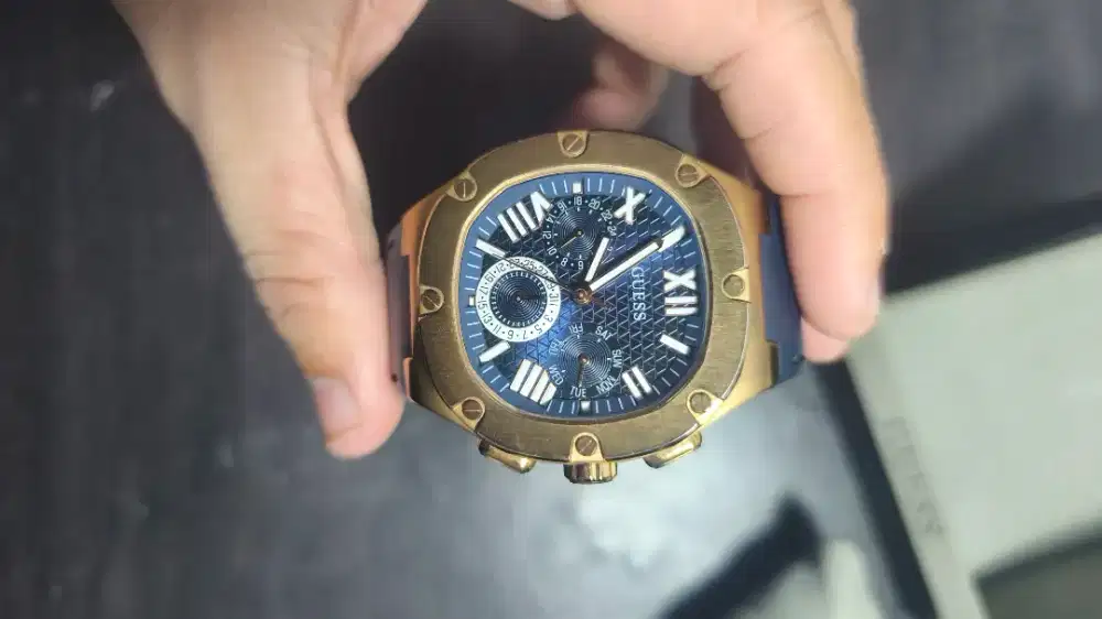 Jam Tangan Guess Original Blue + Rose Gold Case – Second Masih Keren