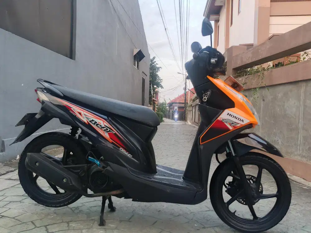 Honda beat FI 2004 stater tokcer halus mulus terawat