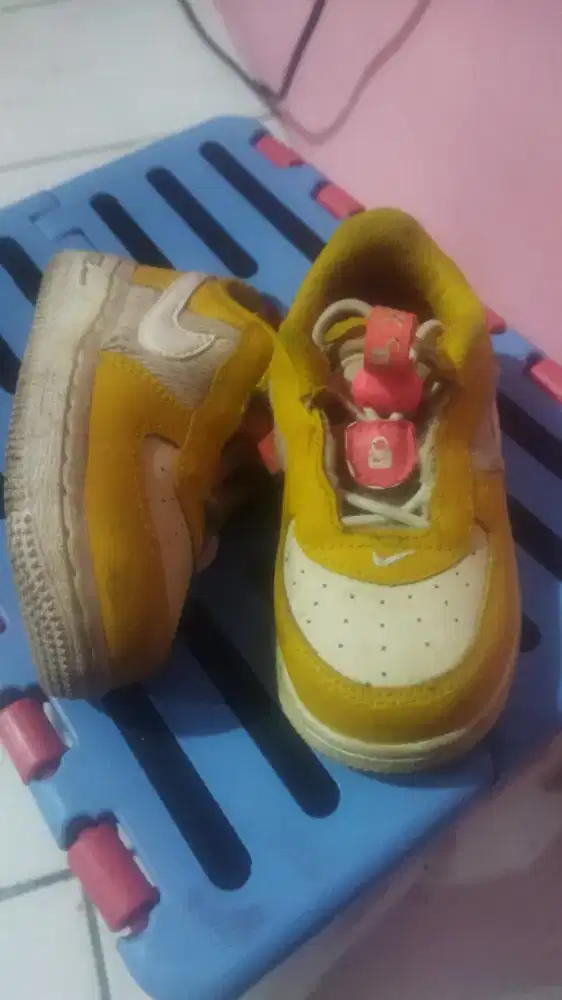 sepatu nike preloved