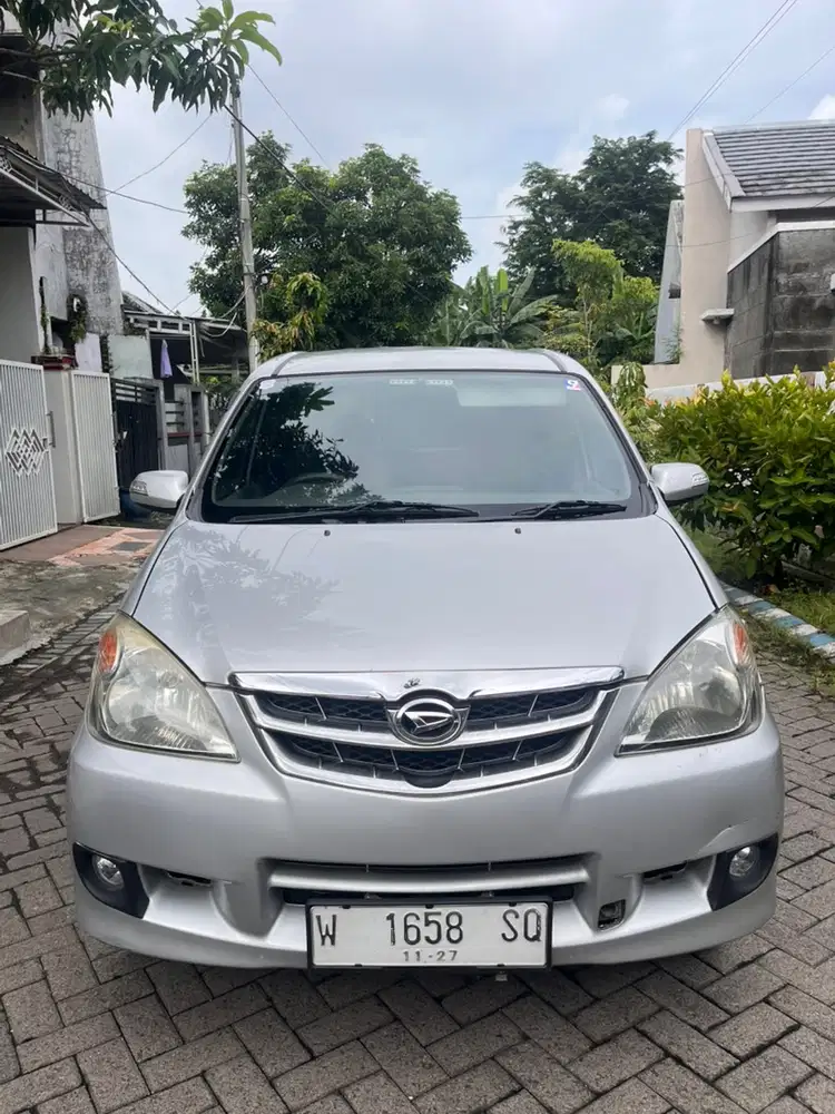 Daihatsu Xenia 2010 Bensin