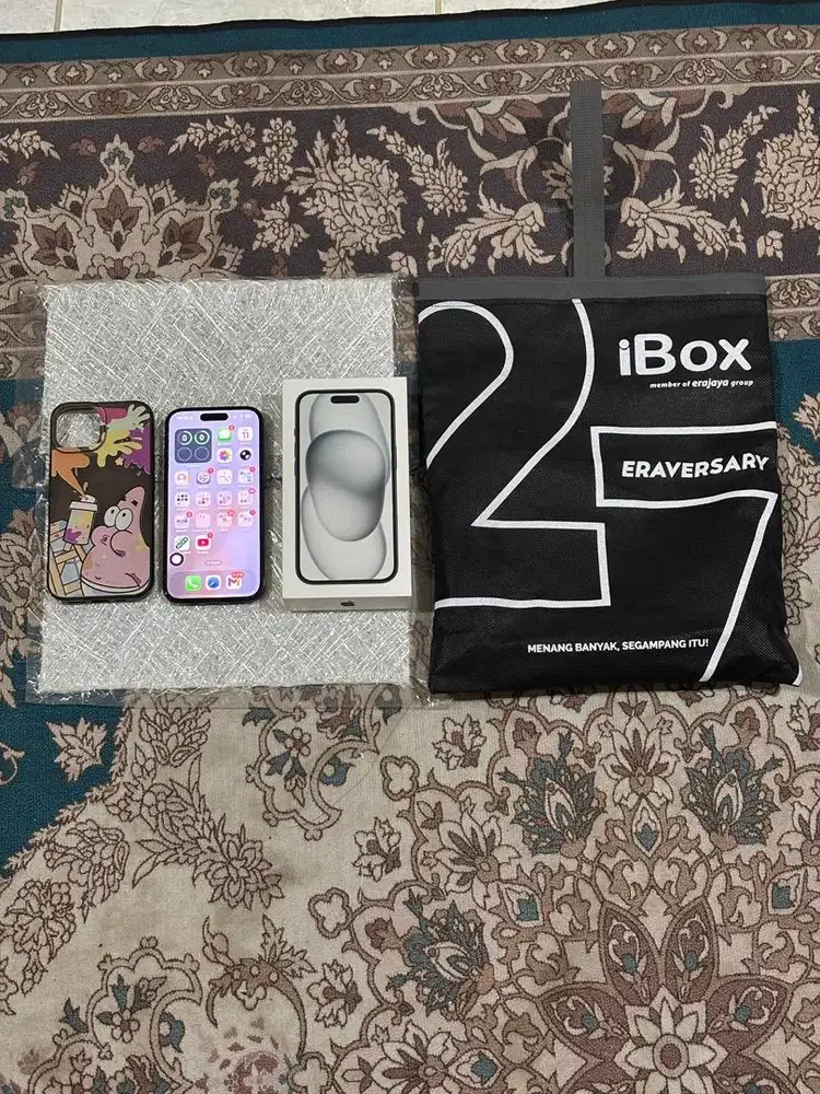 Iphone 15 hitam 128gb ibox mulus